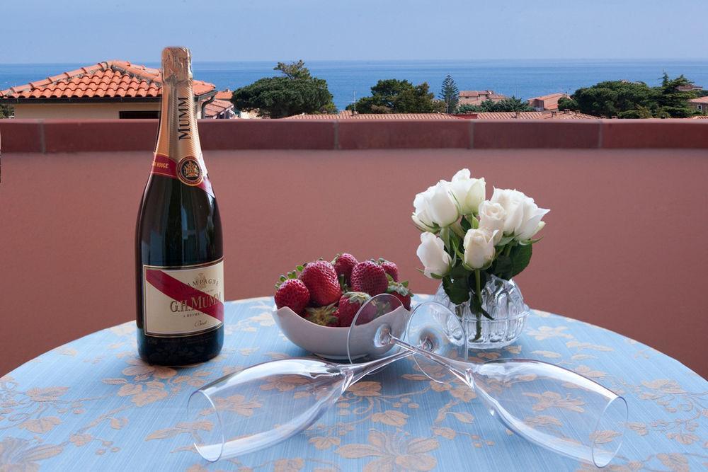 Swiss International Hotel Elba - Il Magnifico Marciana Marina  Extérieur photo